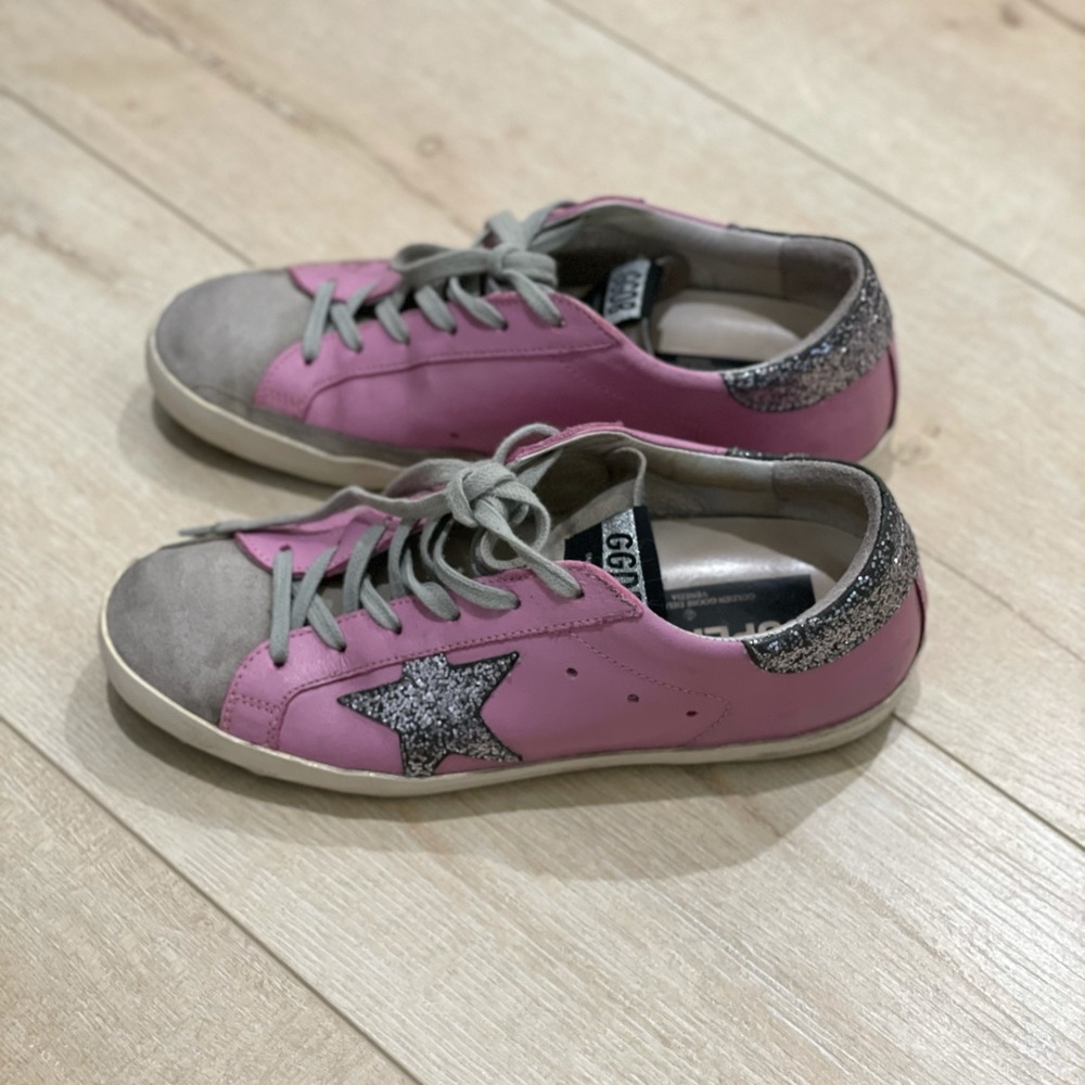 Pink Golden Goose Deluxe Brand sneakers